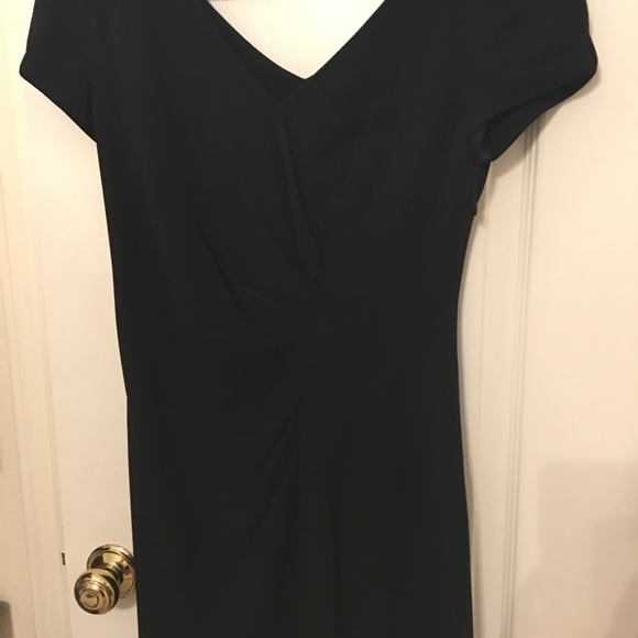 Banana republic black cocktail dress - Picture 3 of 6